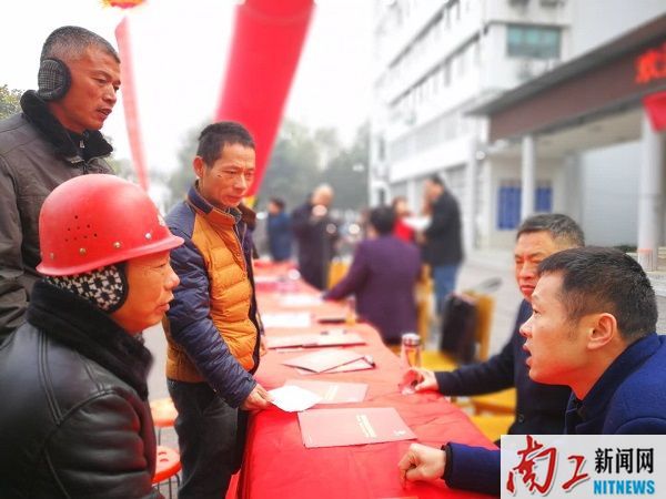 2017-12-06_080546_334747.jpg 微信图片_20171206082958.jpg