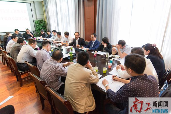 2018-04-27_192838_906126.jpg 第一代表团.jpg